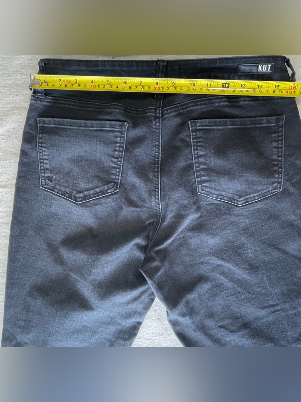 Kut from the Kloth Black Diana Skinny Jeans - Picture 14 of 15
